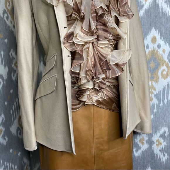 Ralph Lauren Brown Havana Print Silk Ruffle Blouse - Picture 9 of 16